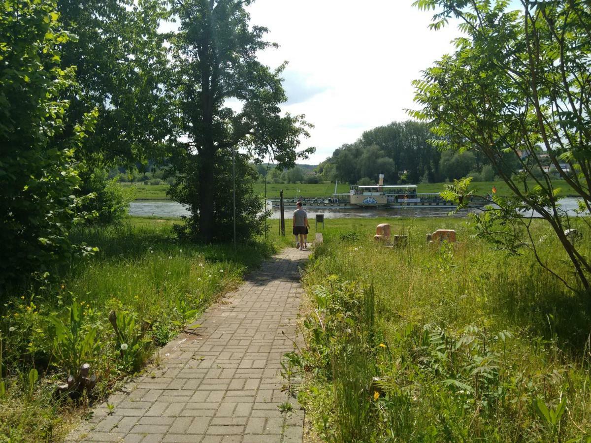 Pension Elbkiosk Kleinzadel Bagian luar foto